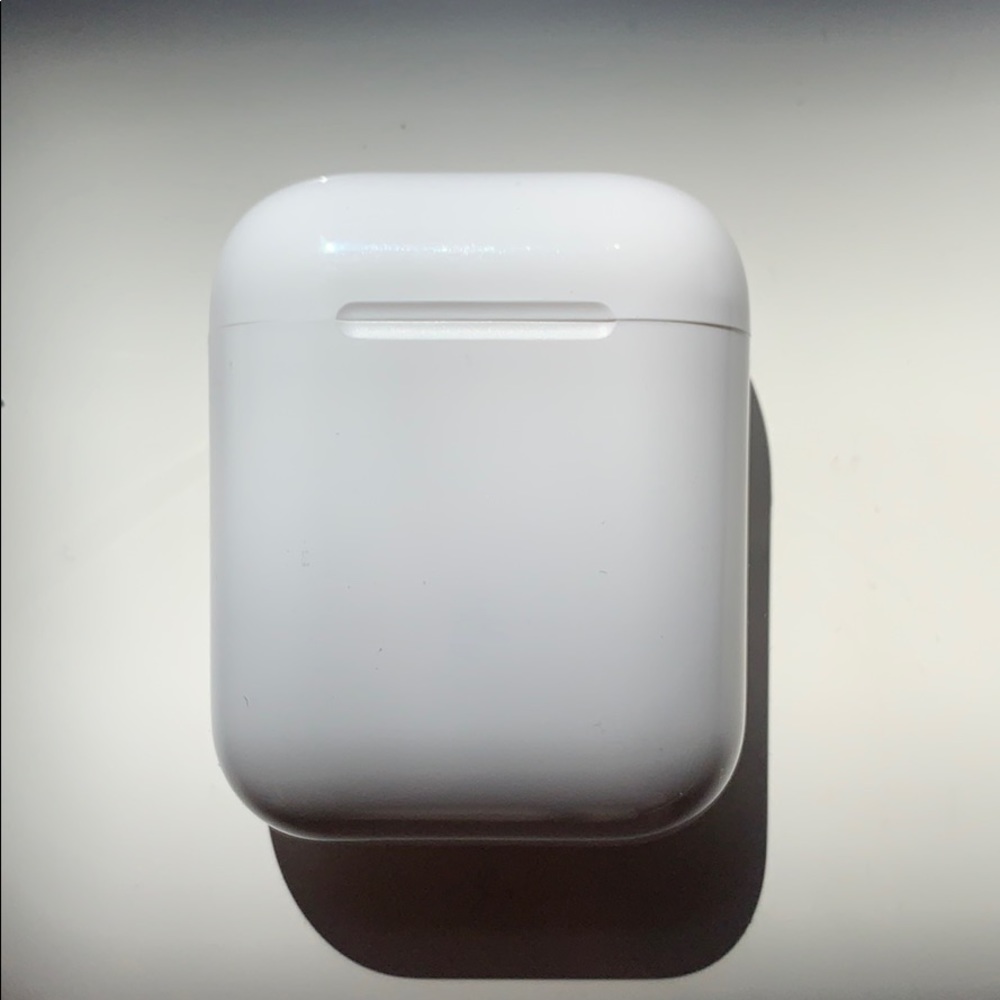 AirPods
